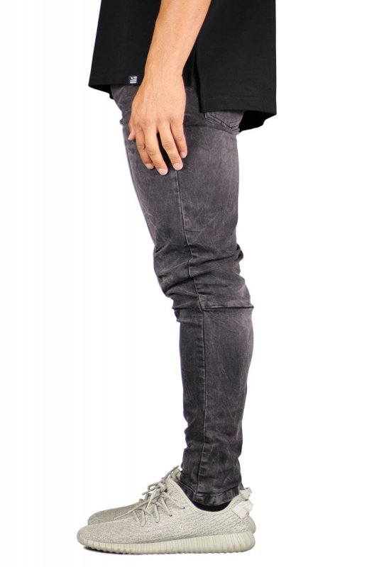 Fade Black Stack Zipper Jeans