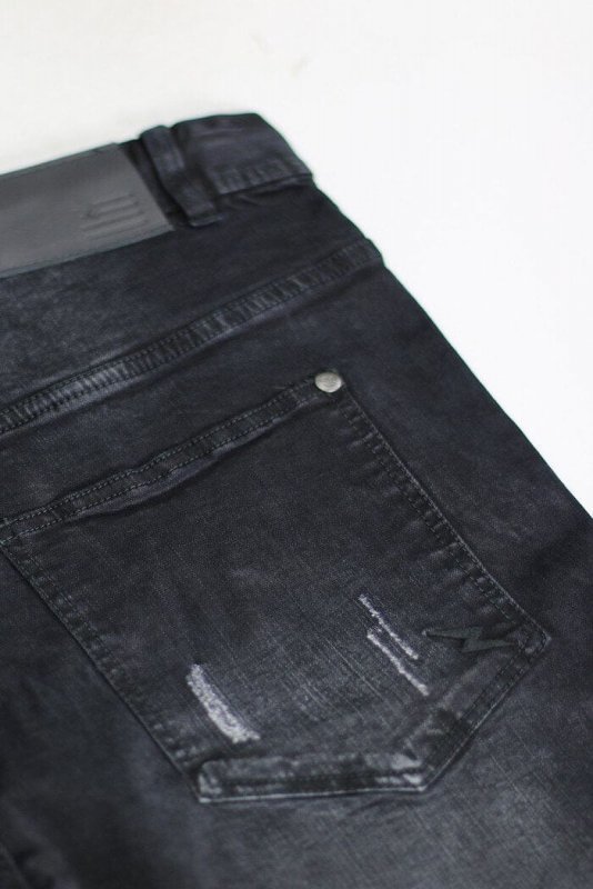 Black Gnu Zipper Jeans