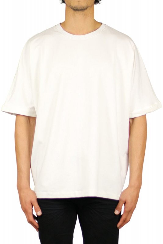 Hana Sleeve T-Shirts