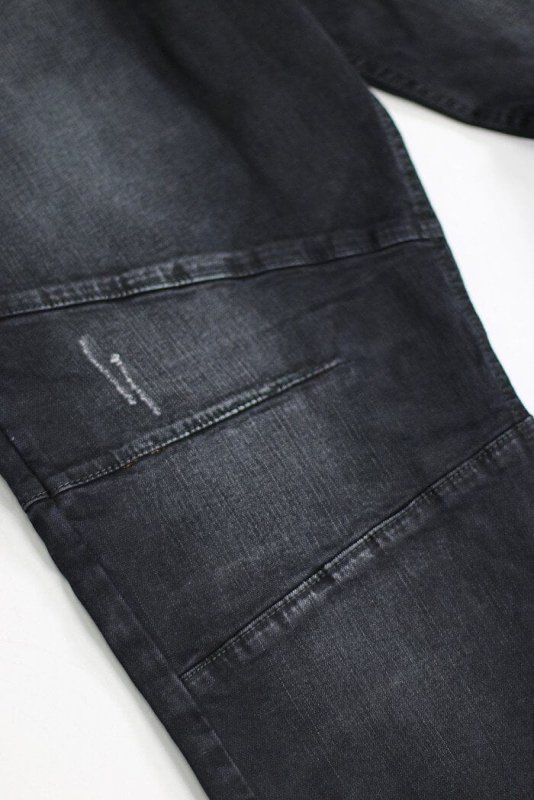 Black Gnu Zipper Jeans
