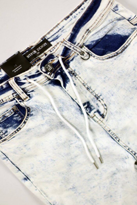 Bleach Blue Gnu Zipper Jeans